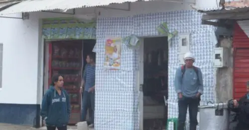 TIENDA DE BARRIO CARRERA 26 CON 76 TIENDA DE BARRIO CARRERA 26 CON 76